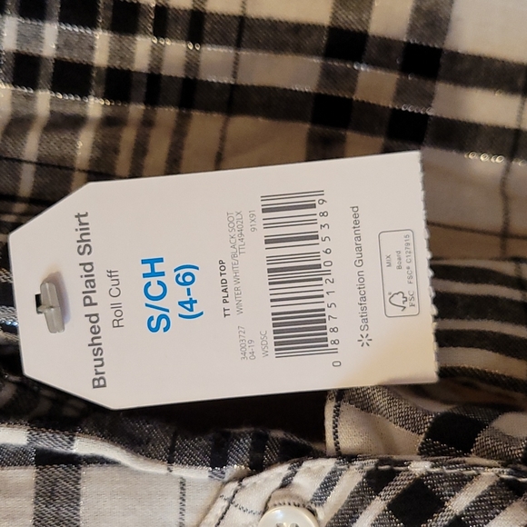 Casual Top - Picture 3 of 4